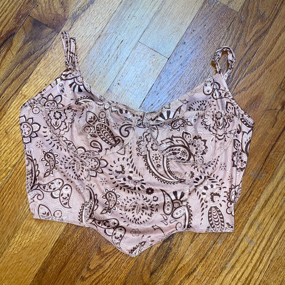 Going out trendy crop top
